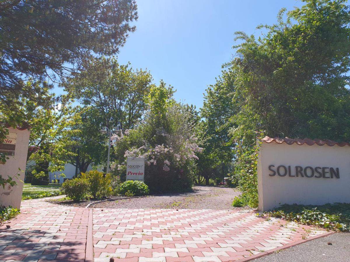 Laegenhet Thujan, Solrosen I Simrishamn-Oesterlen Kültér fotó